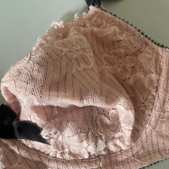 Cake Lingerie – Maternity & Nursing Bra (Coconut Ice Collection) - Picture 5 of 6